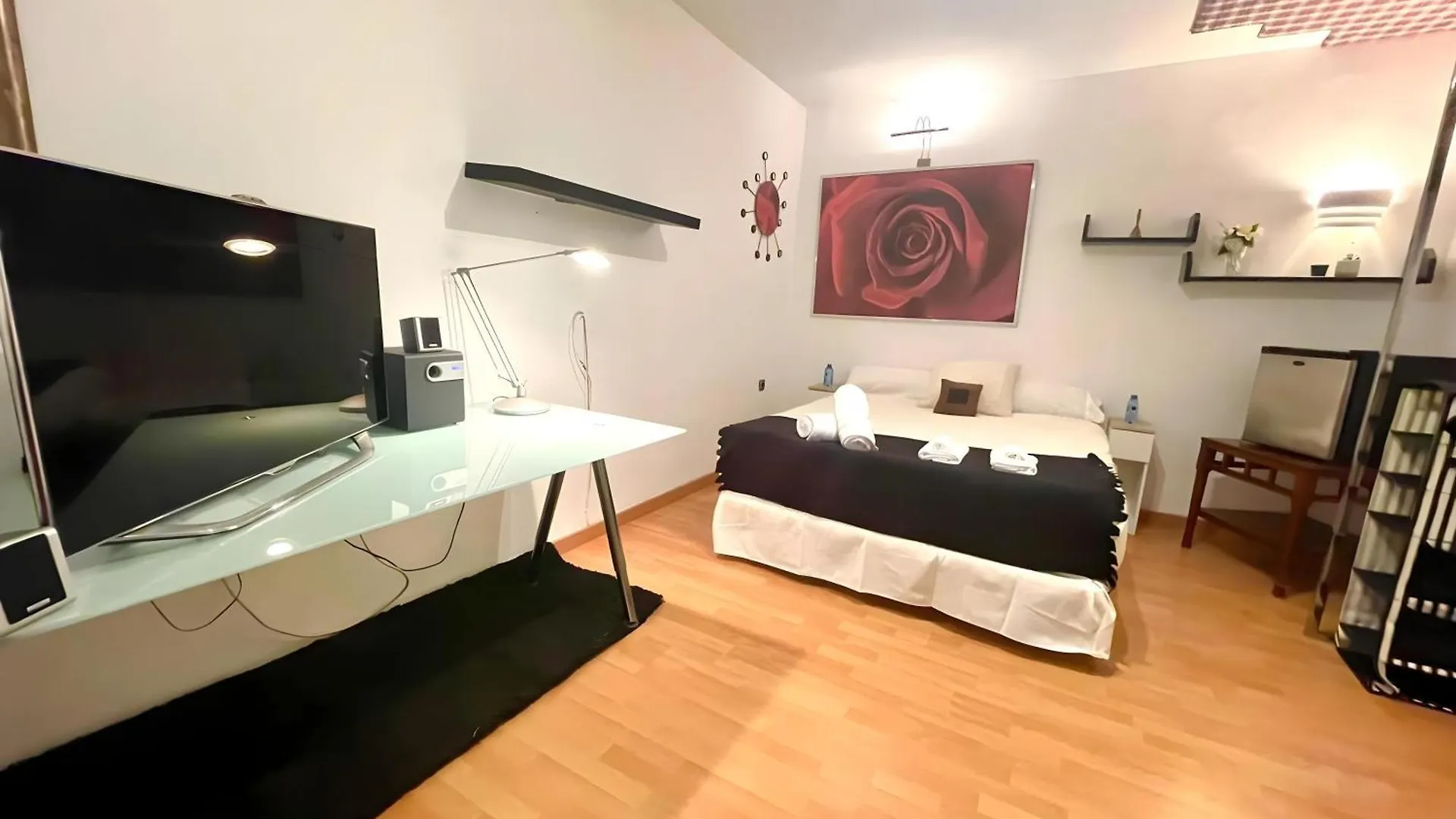 Malaga Cozy House- Nature 0*,  Espagne